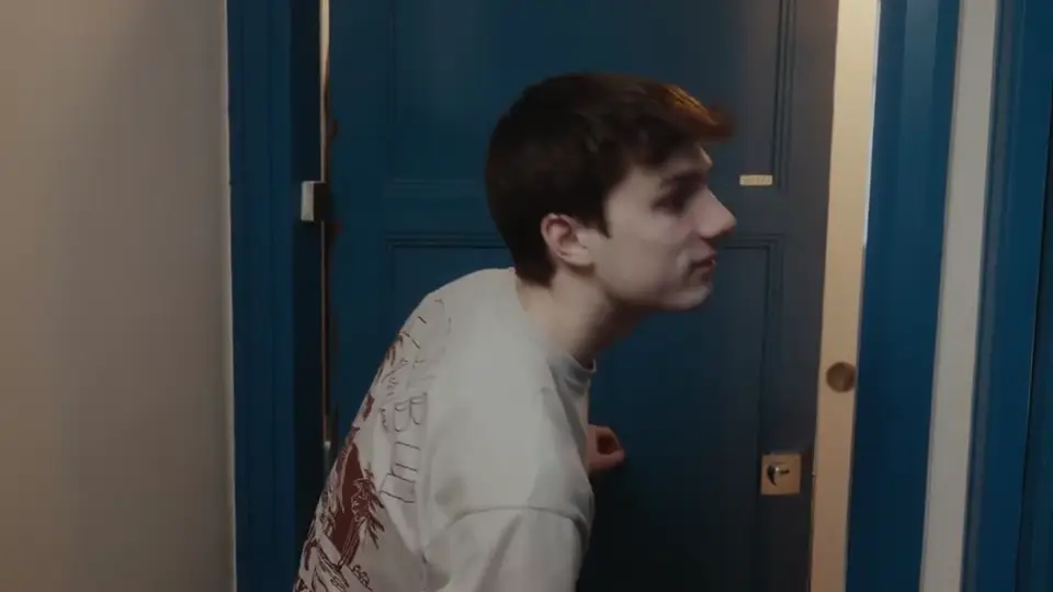 Still from Cette Odeur